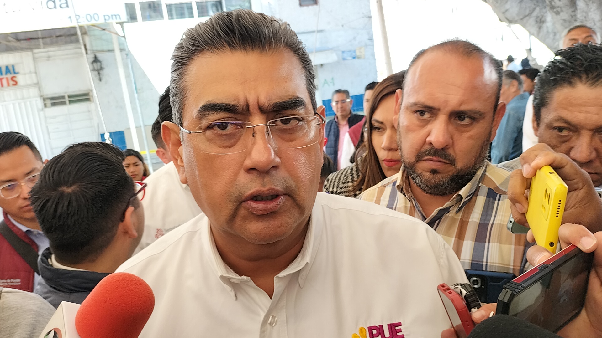 Sergio Salomón atiende tema electoral en Coyomeapan tras llamado de AMLO