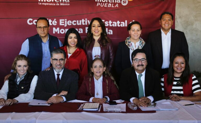 Morena presenta a su equipo de vocería para proceso electoral 2024