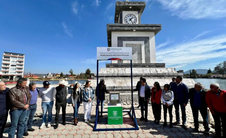 Coloca Lorenzo Rivera primera piedra para modernización de Centro Piscícola