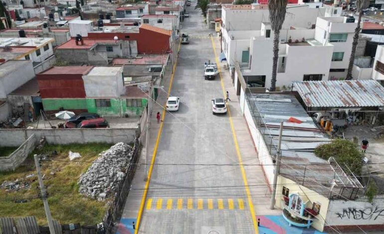 Ayuntamiento entrega calles rehabilitadas en Ampliación 16 de septiembre