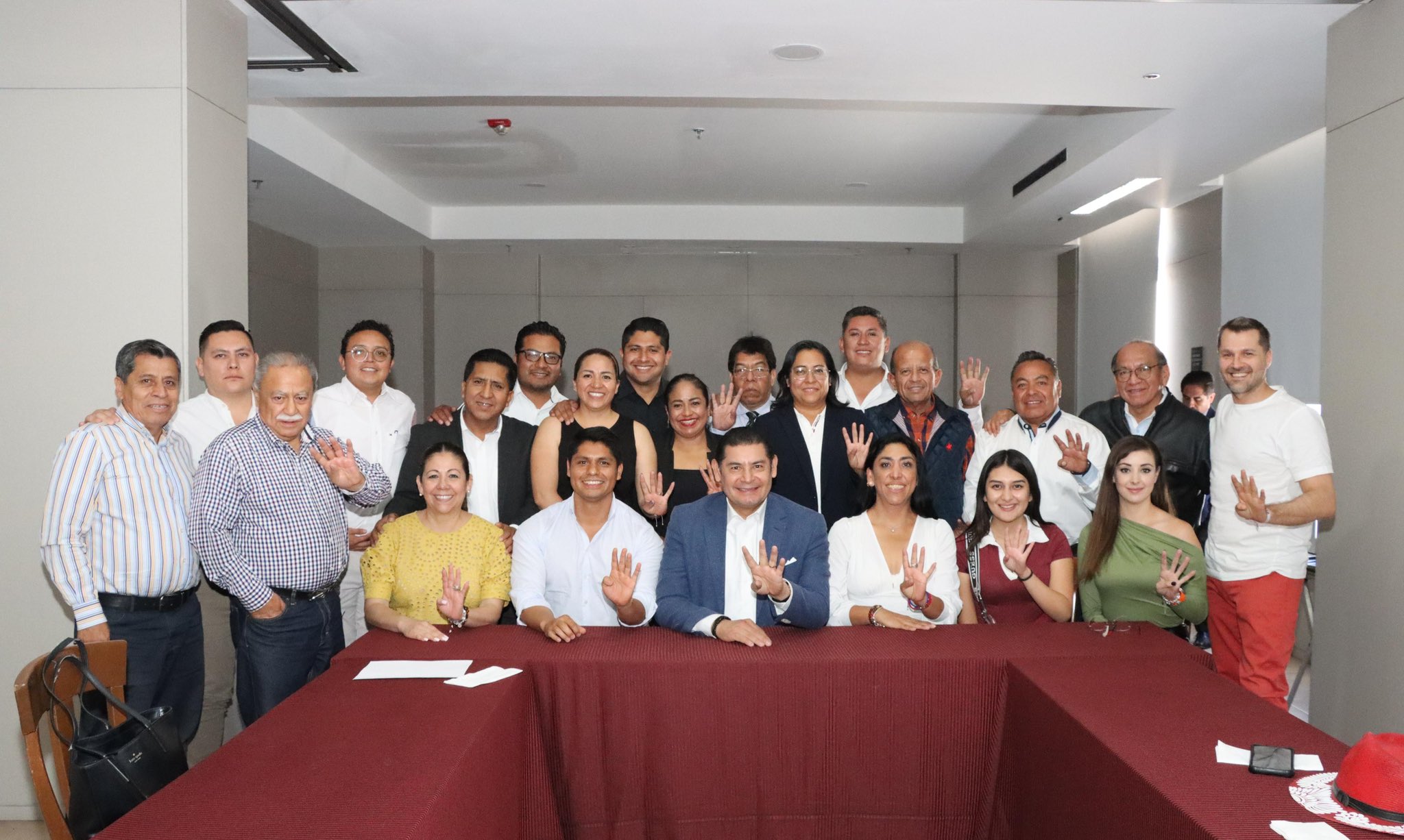 Conciliación y Unidad: Armenta impulsa el consenso político en Puebla