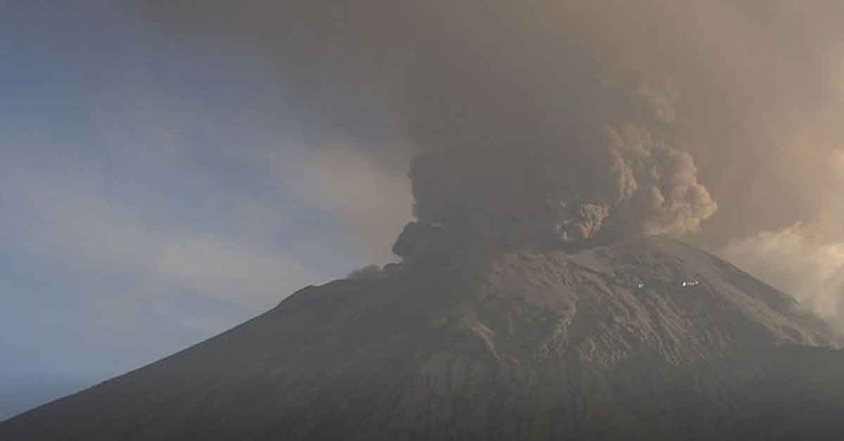 Cae ceniza en zona de Angelópolis; incrementaría alerta volcánica