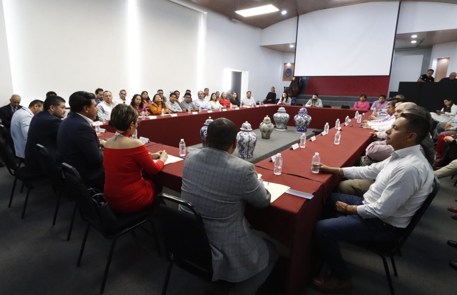 Segob asesora a 21 municipios afectados por bloqueo del relleno sanitario en Cholula