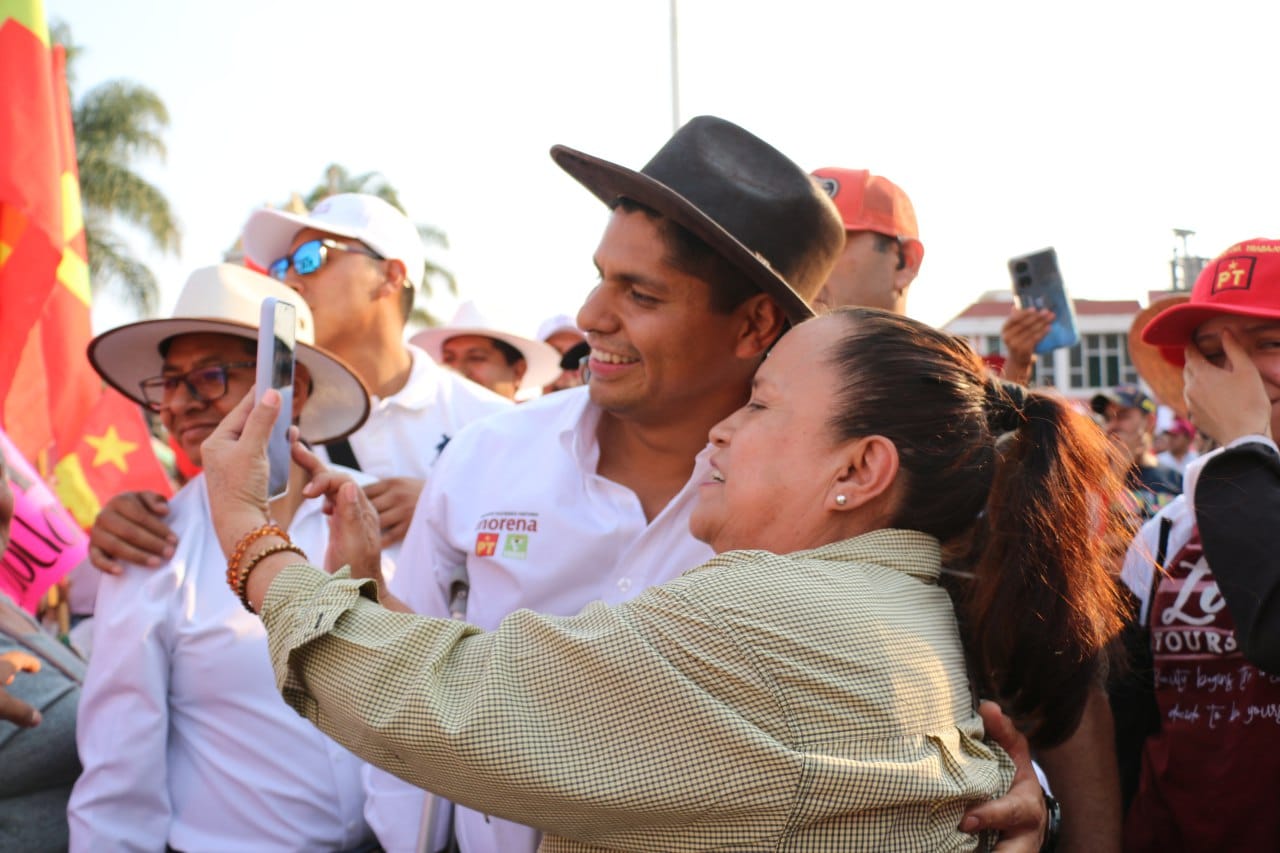 Soy la respuesta para la transformación que necesita Cuautlancingo: Omar Muñoz