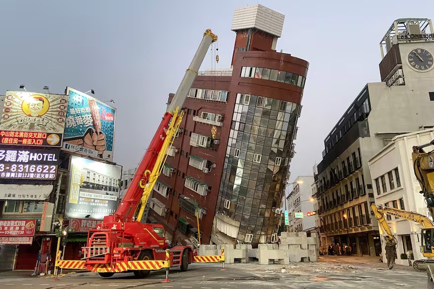 Sube a 9 el número de muertos por terremoto en Taiwán