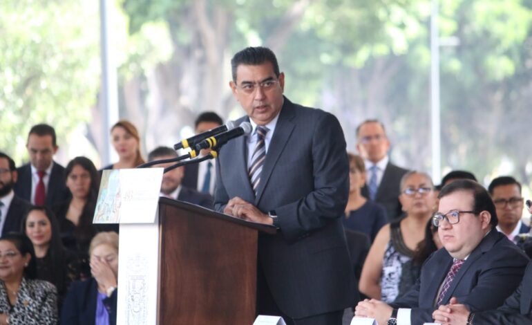 Estrella de Puebla se reabrirá en 15 semanas, afirma Sergio Salomón