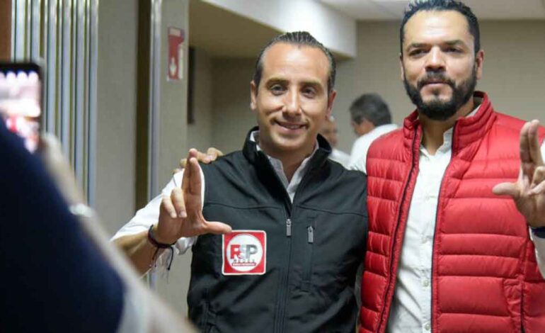 Suma Mario Riestra a Redes Sociales Progresistas