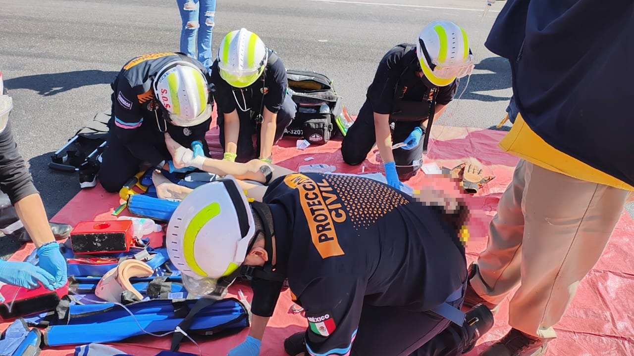 Fueron 24 alumnos lesionados por percance en la México-Puebla