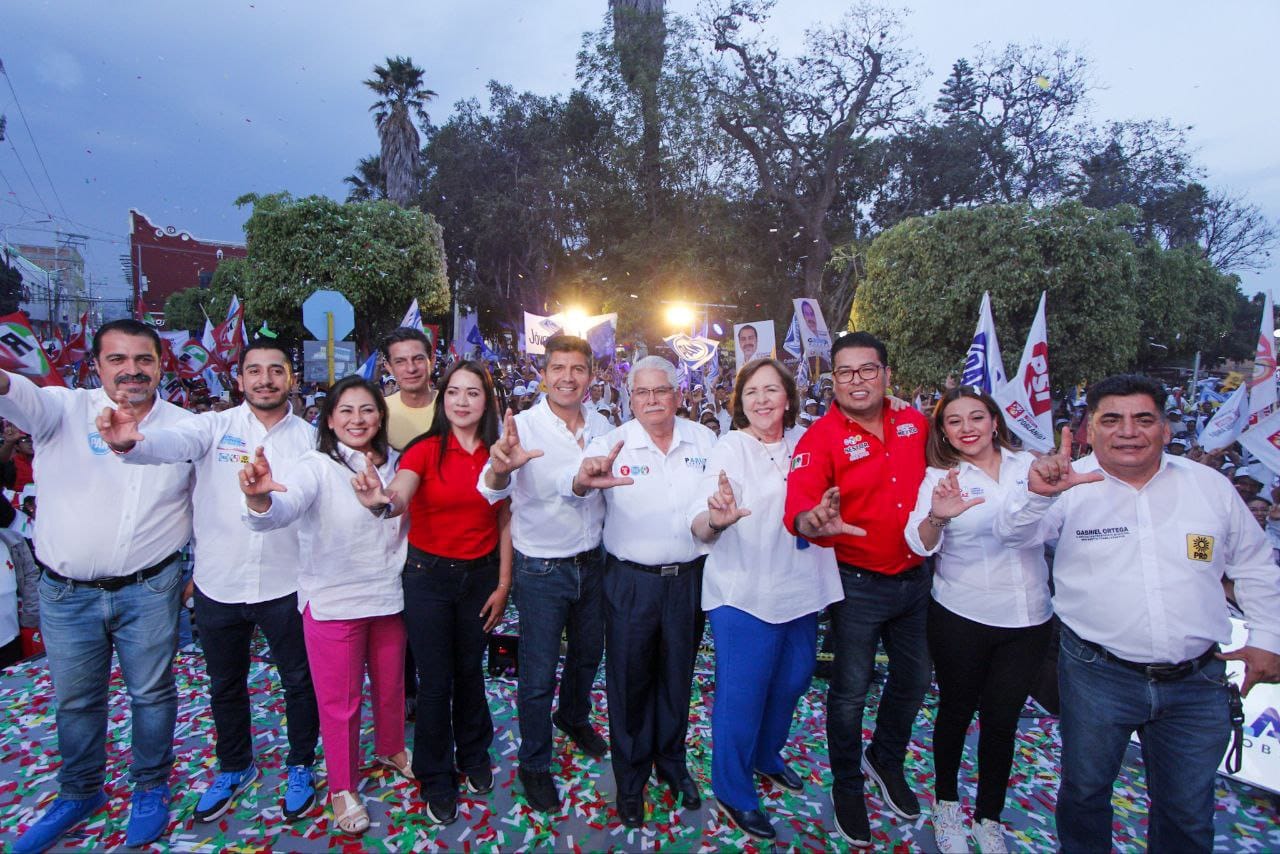 Texmelucan y Puebla merecen un rumbo seguro, aseveró Lalo Rivera