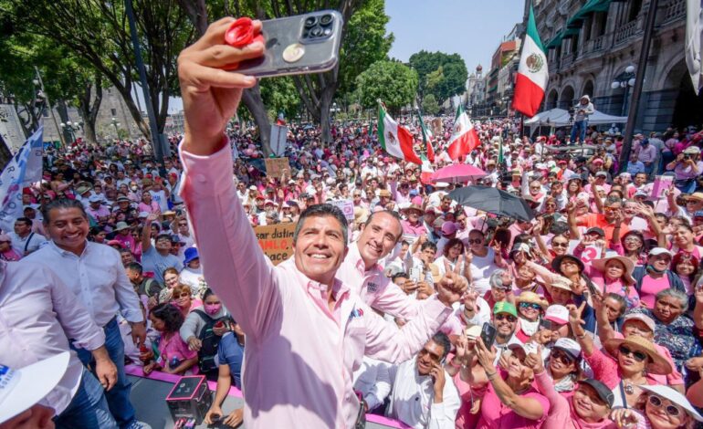 35 mil personas se suman a la Marea Rosa: #DefendamosLaRepública