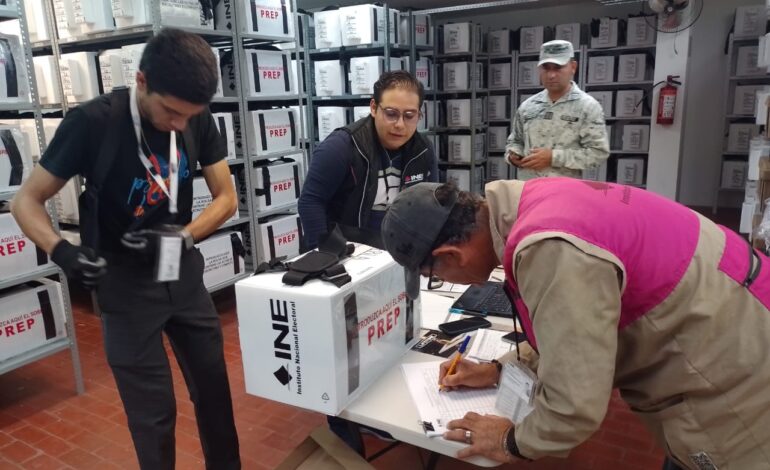 Inicia INE Puebla entrega de paquetes electorales