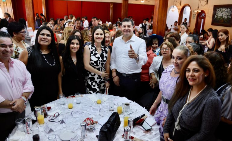 Las mujeres, prioridad para las acciones de gobierno: Armenta