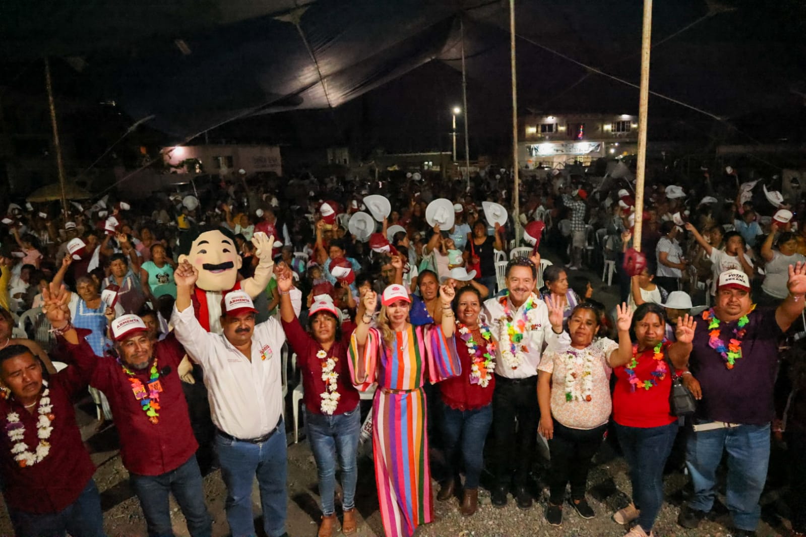 Nacho Mier finaliza campaña en Huaquechula y Cohuecan