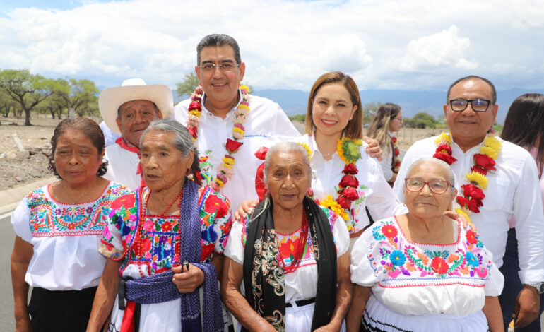 Con rehabilitación de carretera, gobierno de Puebla detona desarrollo en San Gabriel Chilac