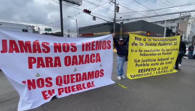 Protestan contra cierre de Junta Federal de Conciliación y Arbitraje