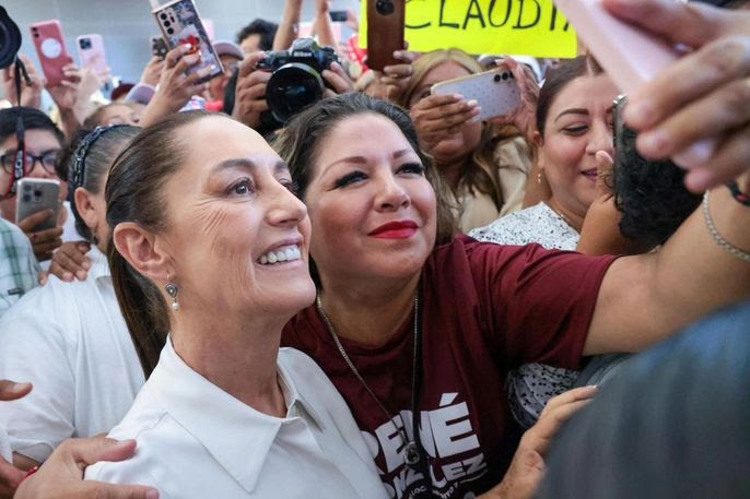 Reciben a Claudia Sheinbaum en Monterrey