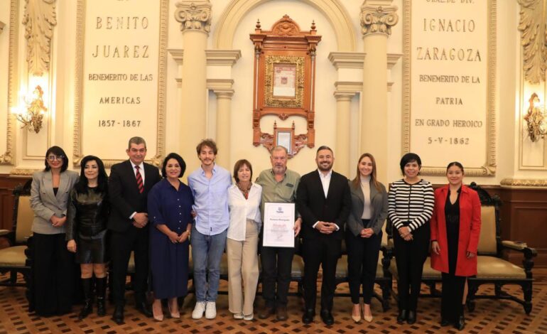 Reconoce Puebla capital a Adolfo Staruch como “visitante distinguido”