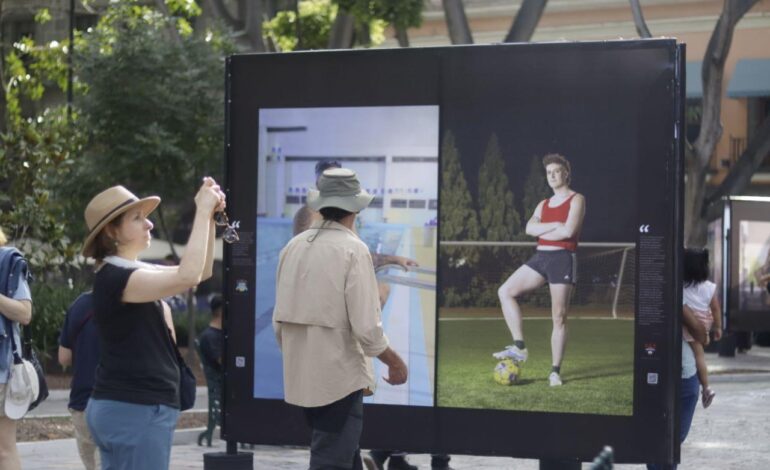 Inauguran la exposición “Sport Friendly: La cancha de la diversidad”