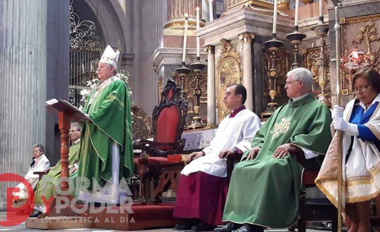 Arzobispo de Puebla rechaza la despenalización del aborto