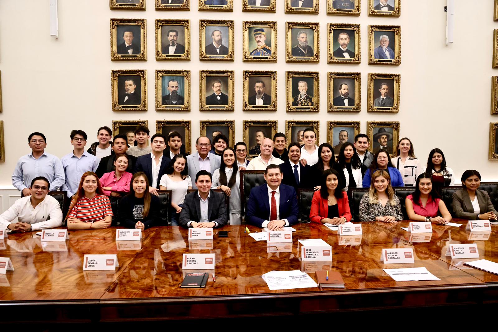 Armenta impulsa gobierno de las juventudes como agentes de la transformación