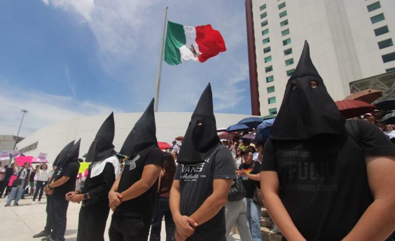 Trabajadores del Poder Judicial en Puebla se suman al paro nacional