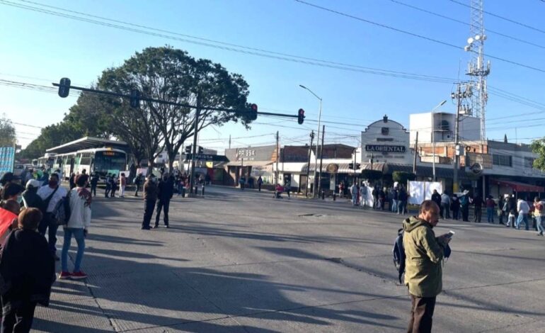 Termina bloqueo en Las Torres