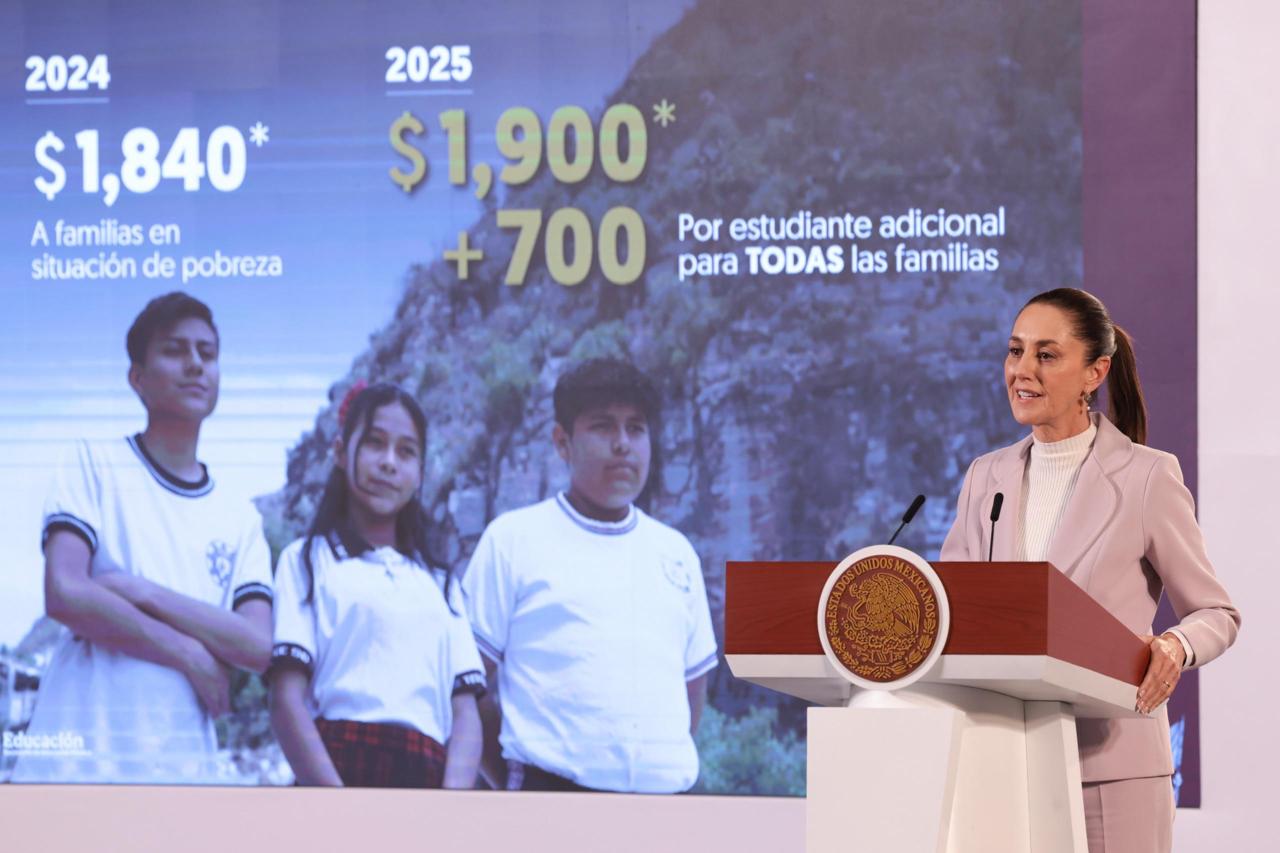 Presidenta Sheinbaum anuncia nueva beca universal para estudiantes de educación básica