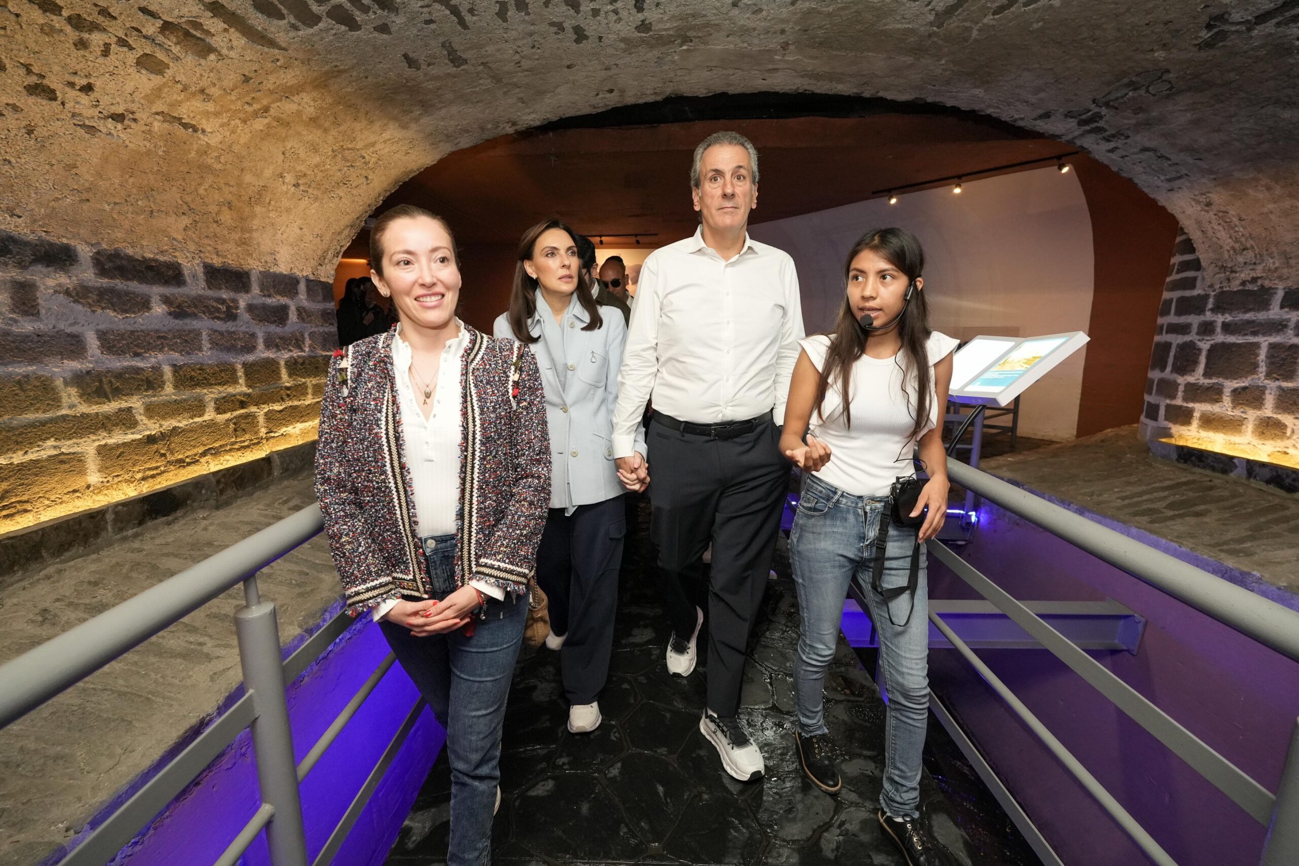 Pepe Chedraui recorrió el Puente de Bubas y el Pasaje Sitio Histórico 5 de Mayo