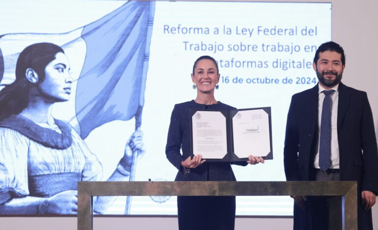 Claudia Sheinbaum presenta iniciativa para blindar derechos de trabajadores de plataformas digitales