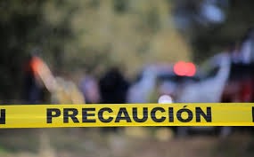 Encuentran a hombre y su perro muertos en barranca de Puebla