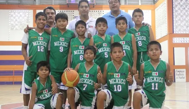 Asesinan a entrenador del equipo de básquetbol de “niños triquis” en Oaxaca