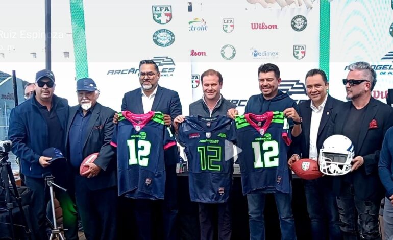 Regresa el futbol americano profesional a Puebla: presentan a los Arcángeles