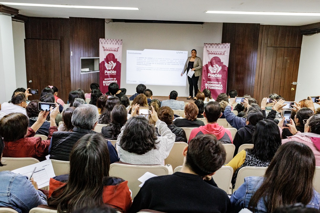 Capacita Gobierno de la Ciudad a pequeños empresarios y productores en mejora de procesos