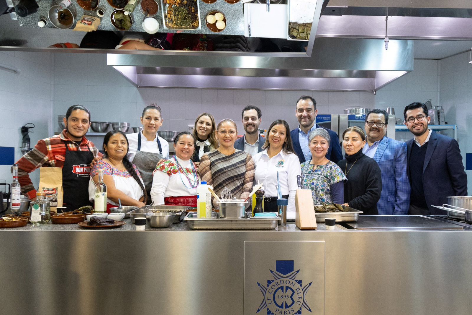 Presenta Jaime Oropeza a la ciudad de Puebla como destino cultural internacional