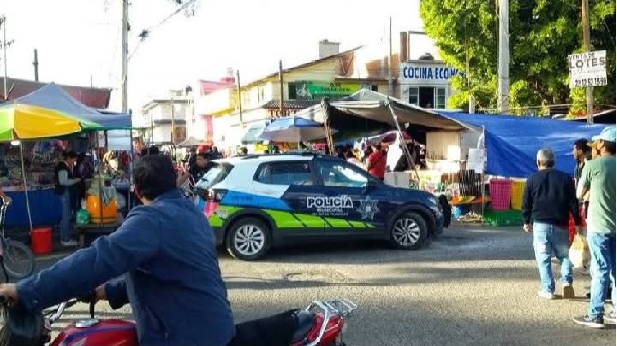 Muere a balazos en tianguis de Loma Bella