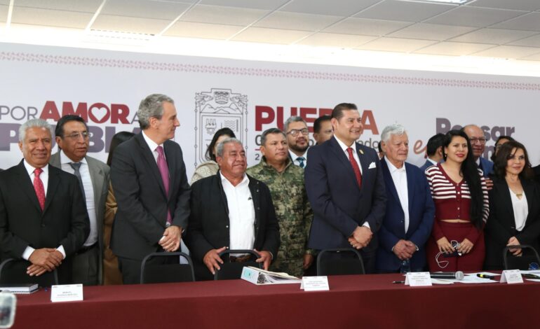 Universidad Rosario Castellanos y Universidad de la Salud: nuevas opciones educativas en Puebla