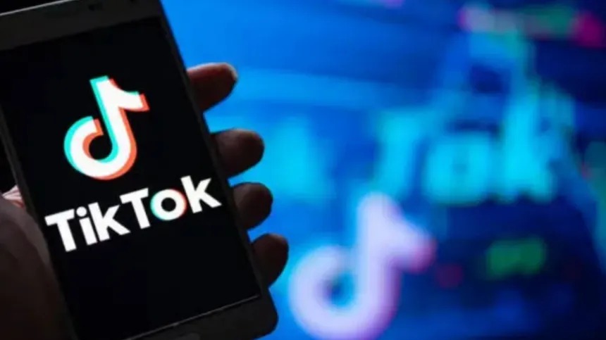 El castigo duró menos de un día, comienza a restaurarse TikTok en Estados Unidos