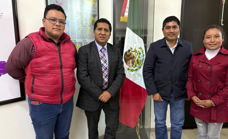 Se reúne titular del SEDIF de Puebla con autoridades municipales