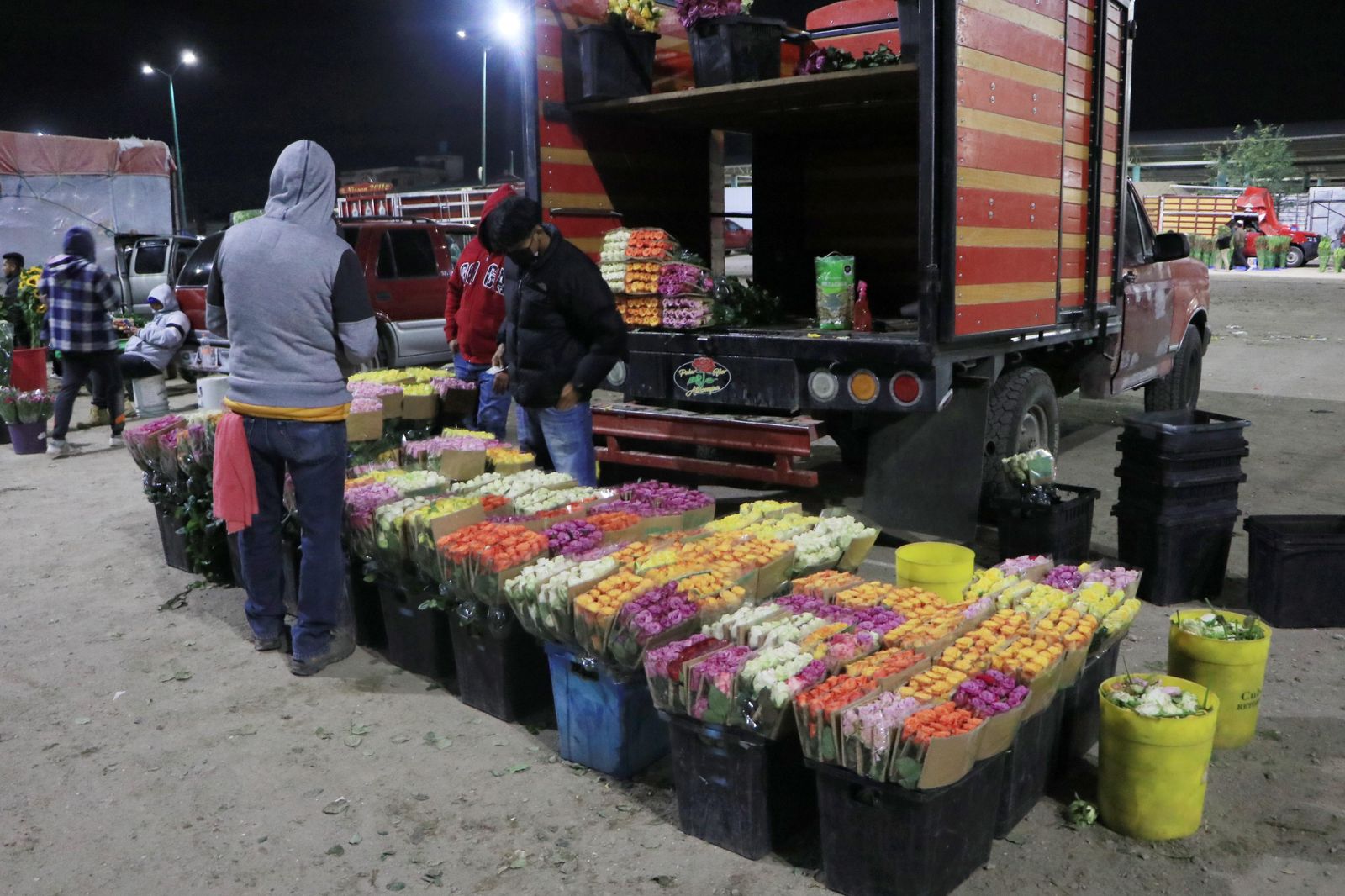 Mercado de Flores de Villa Frontera se prepara para el 14 de febrero