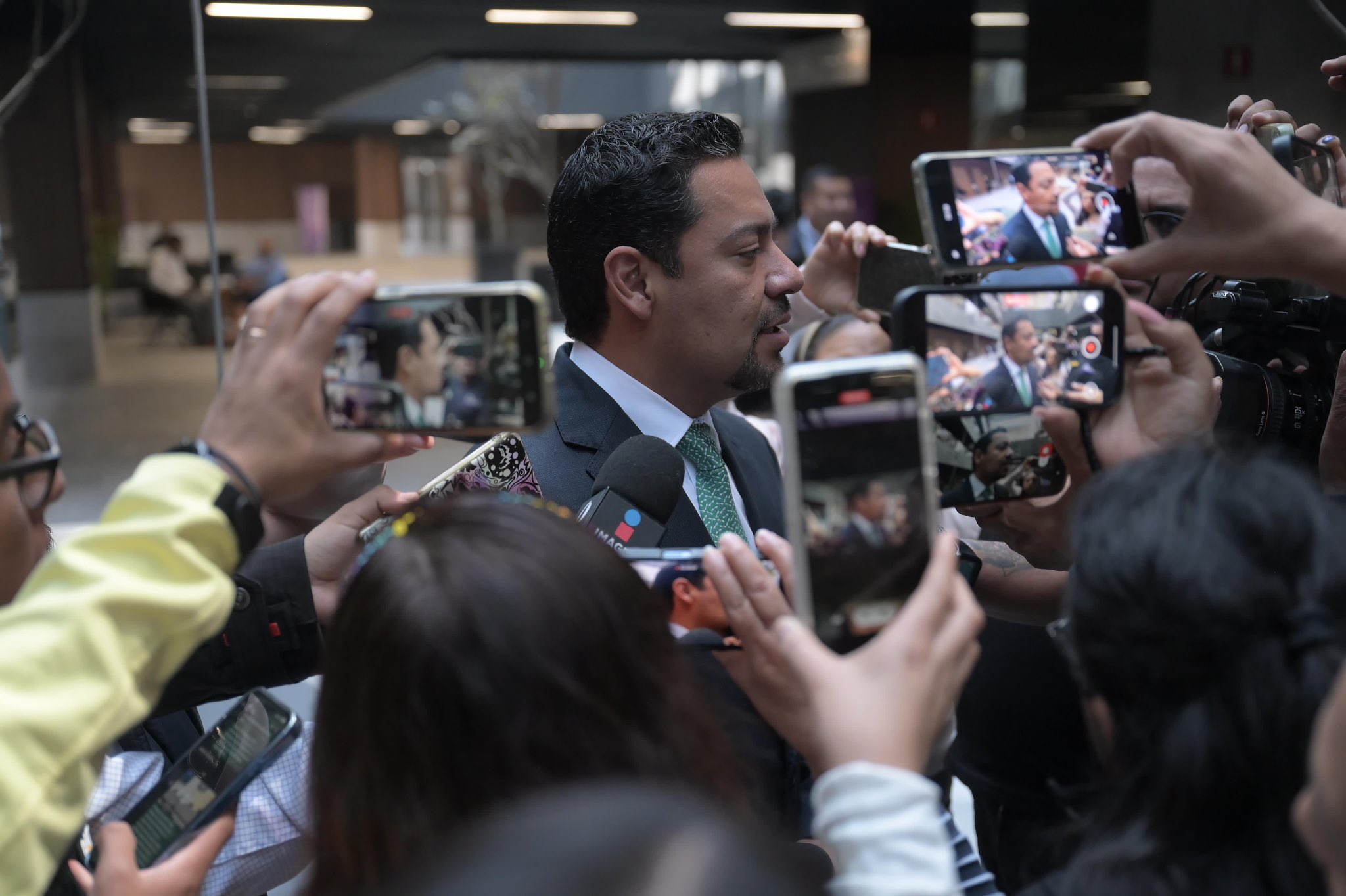 Presenta diputado iniciativa de Ley de Derechos para el Libre Ejercicio del Periodismo en Puebla