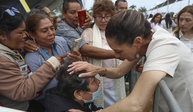 Presidenta anuncia iniciativa para elevar a rango constitucional nuevos programas de apoyo